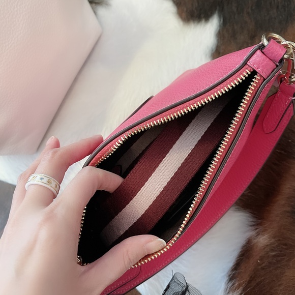 Coach Dempsey Shoulder Bag With Patch - Picture 2 of 6